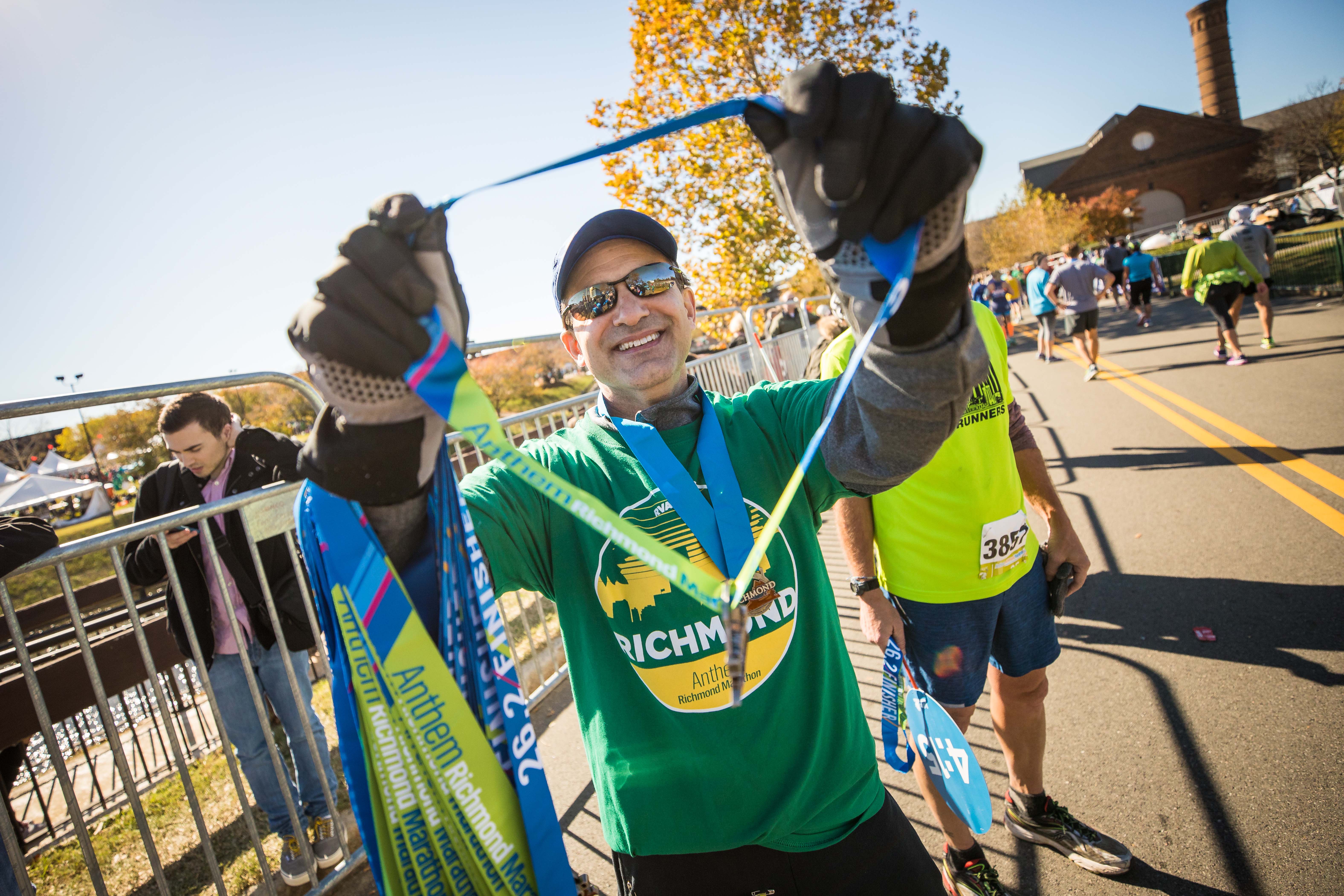 Volunteers Allianz Richmond Marathon